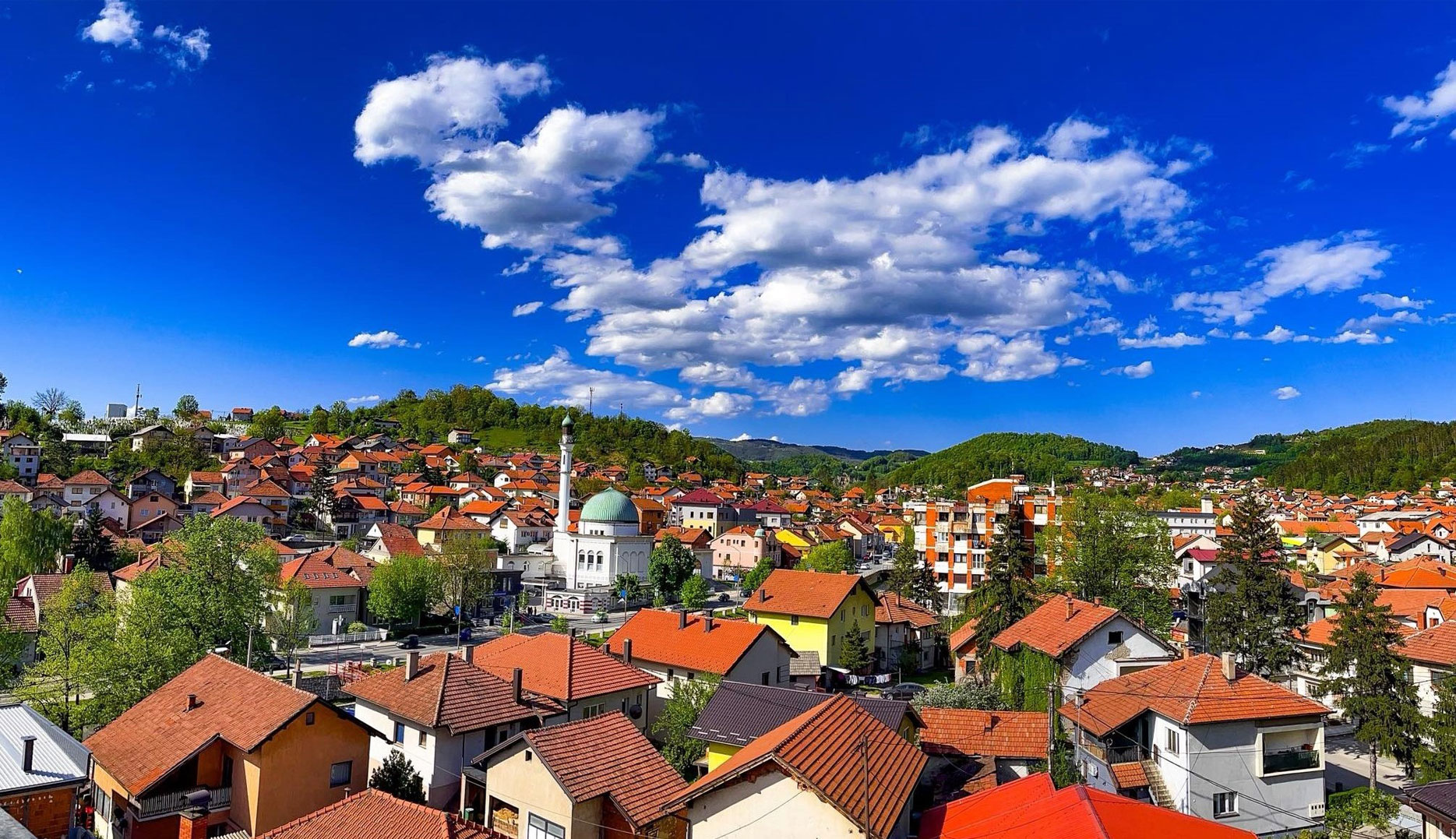 Aktuelnosti Pozadina